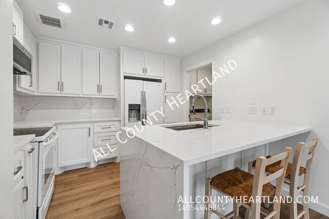 Photo - 9009 N May Ave Unit Apt. 156