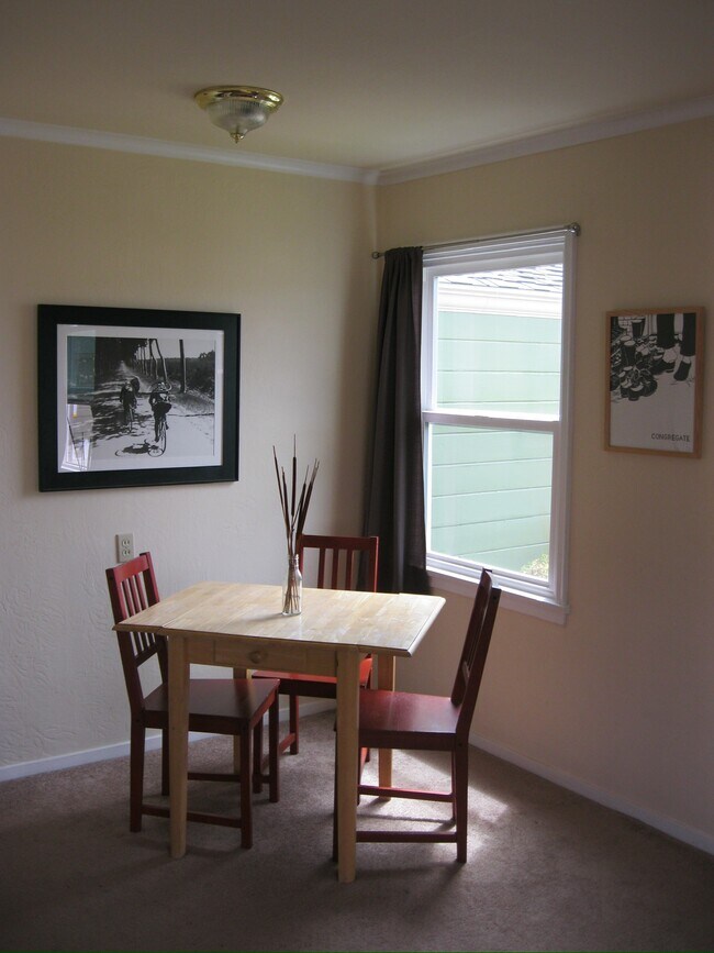 Photo - 645 Hamilton Ave