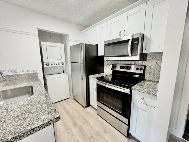 Photo - 4581 W McNab Rd Unidad 12