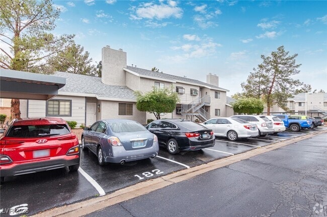 Building Photo - 2840 Blue Bonnet Dr Unit 0 Rental