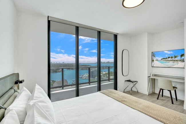 Photo - 580 72nd St Unit ID1263793P