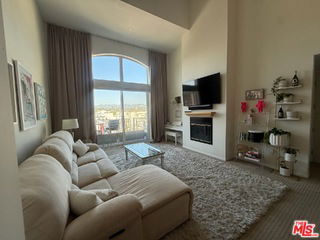 Photo - 12222 Wilshire Blvd