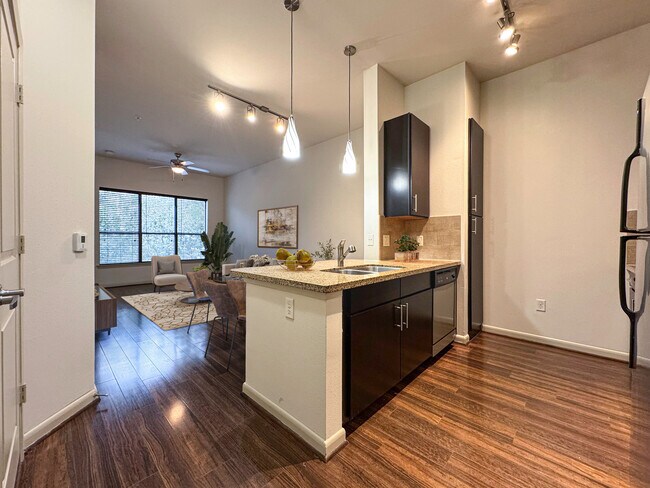 Photo - City Place Montrose