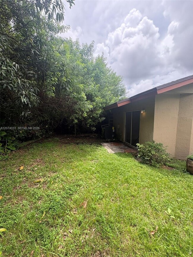 Photo - 14803 NE 7th Ave