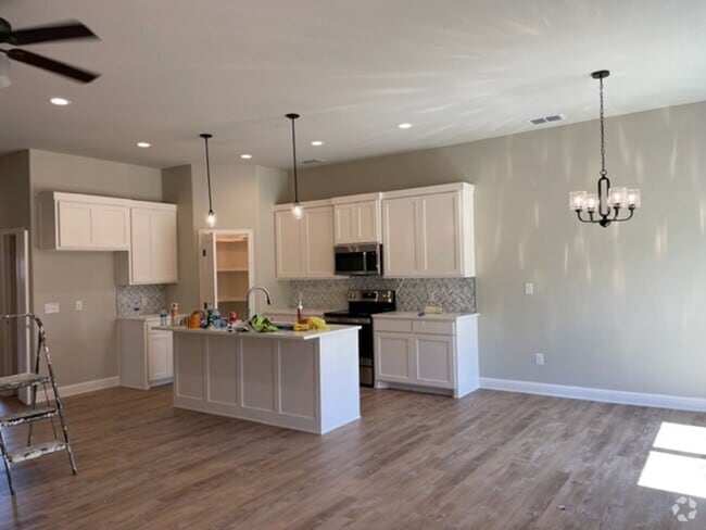 Building Photo - 412 Big Sky Loop Rental