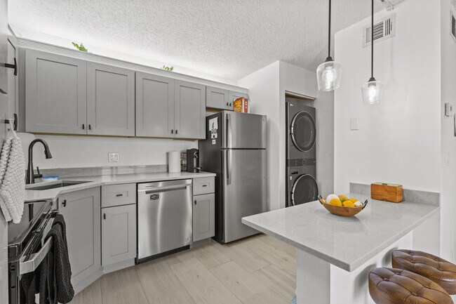 Photo - 603 Sea Pine Way Unit F1