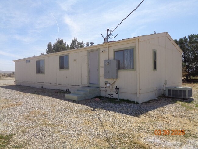 Photo - Country Living 3 bedroom 2 bathroom offering 1344 sq. ft.