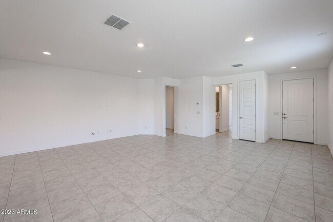 Photo - 16554 W Questa Dr