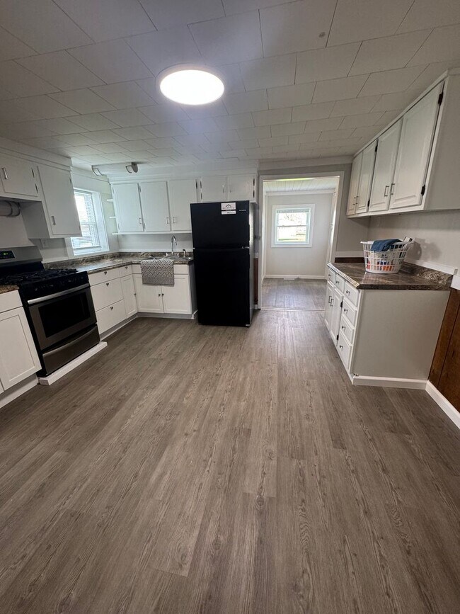 Photo - Small 2-Bed Home on E Horton – Simple & Affordable