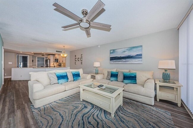 5151 Isla Key Blvd S Unit 220