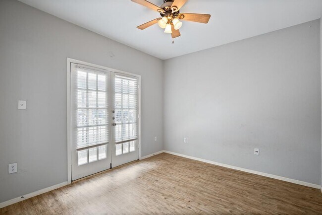 Photo - 2801 Rio Grande St Unit 306