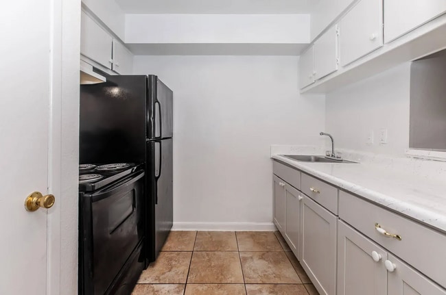 Photo - Ashley Square Apartments
