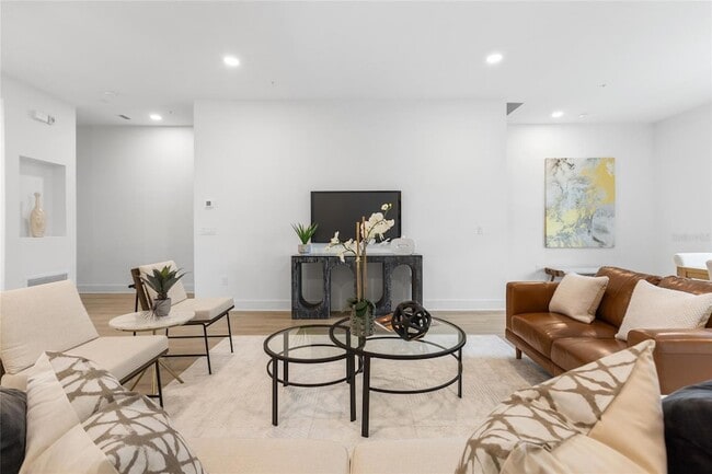 Photo - 758 Highland Ave