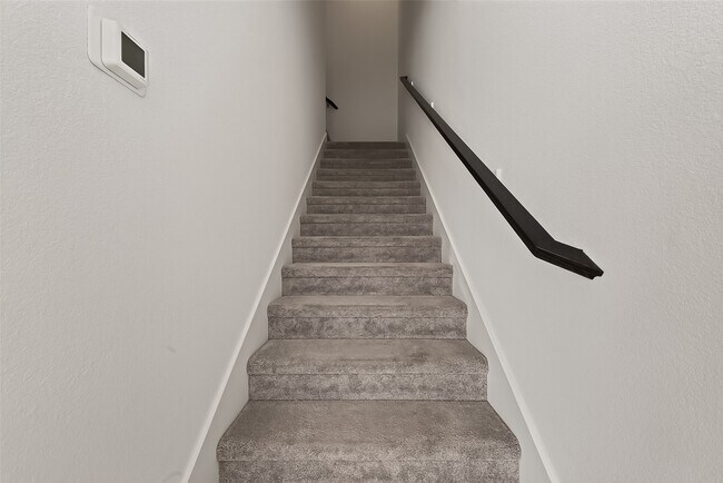 Photo - 5558 Amber Brook Ln