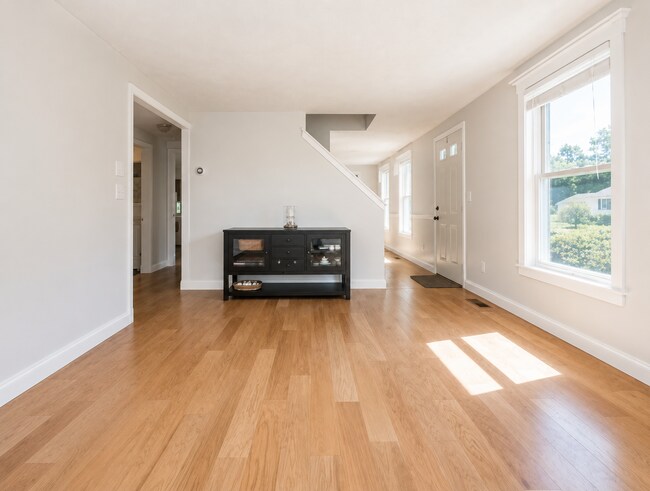 Photo - 50 Buttonwood Rd