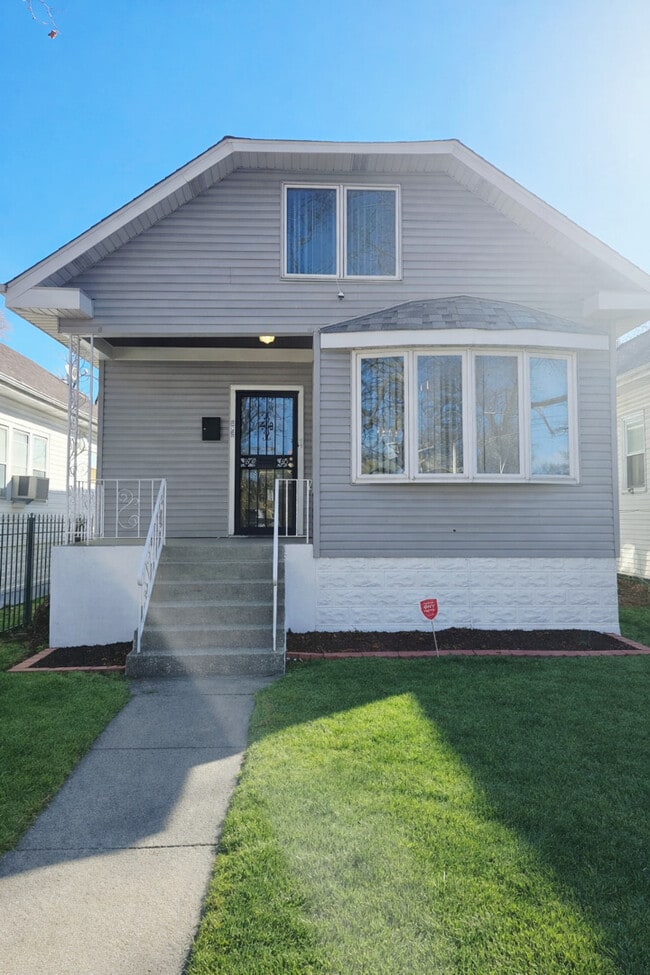 Photo - 12051 S Yale Ave