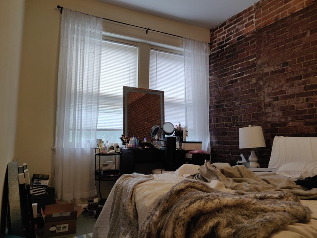 Photo - 154 Harvard St Condo