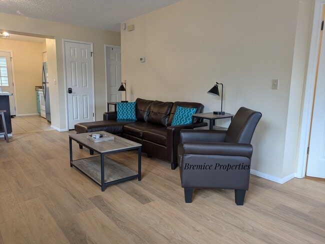 Living Room/View from the Front Door - 345 Rim Rock Cir Unit 345