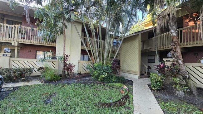 Photo - 13105 Belhaven Ct Unit 17