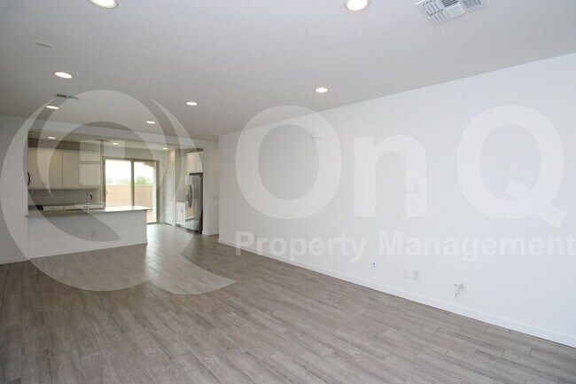 Photo - 9535 W Roma Ave