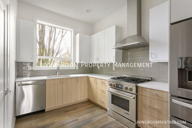 Photo - 314 N Ivy St