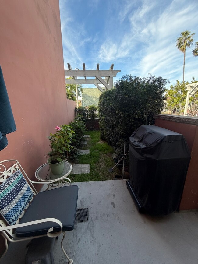 Photo - 1500 Pine Ave