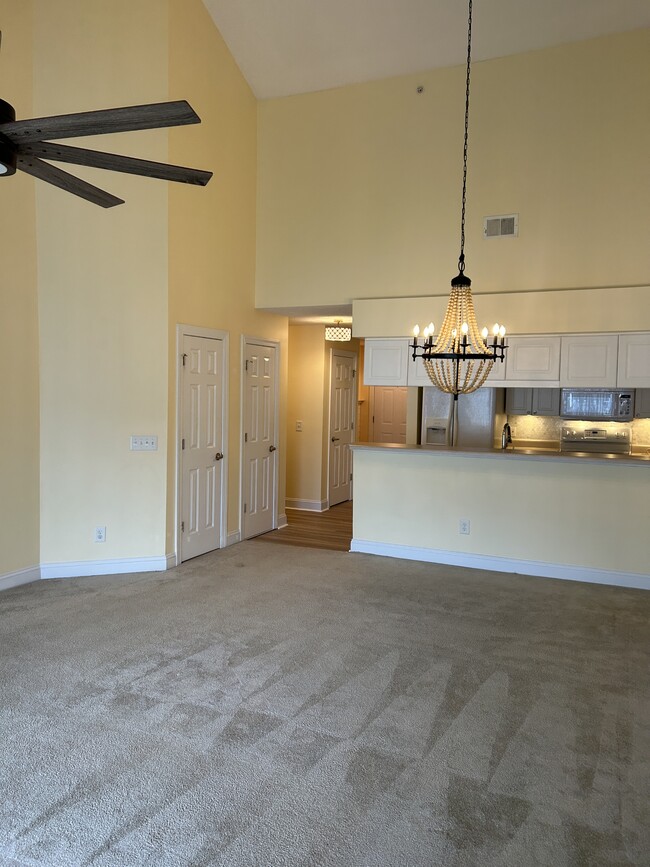 Photo - 627 Woodmoor Dr