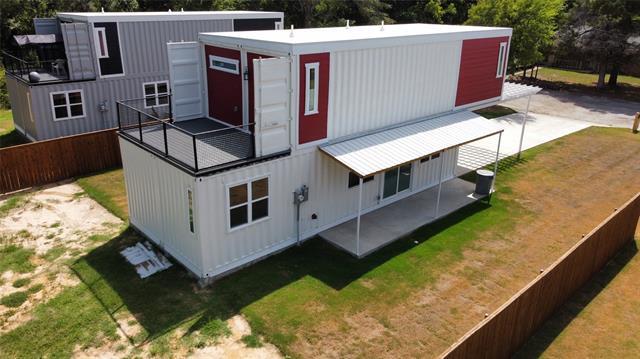 1228 Kennie Dr