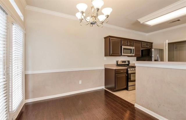 Photo - 615 Regency Dr