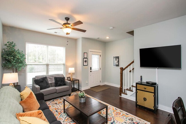 Photo - 1106B Stratford Ave Apartamento Unidad ID1312367P