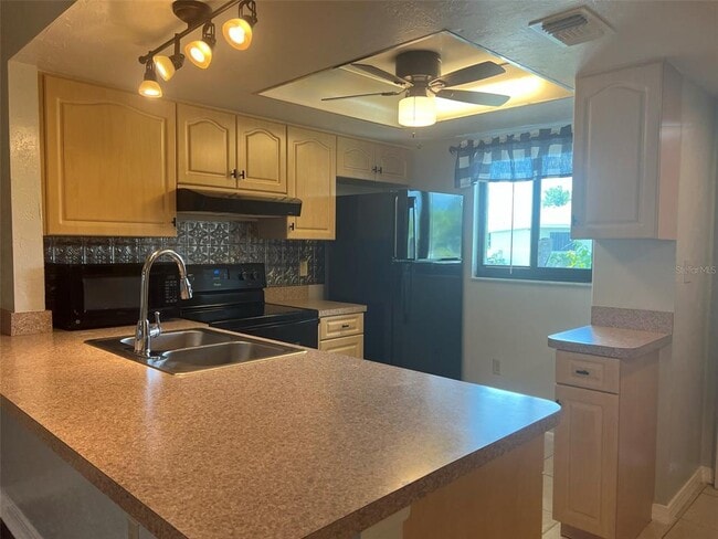 Photo - 25225 Rampart Blvd