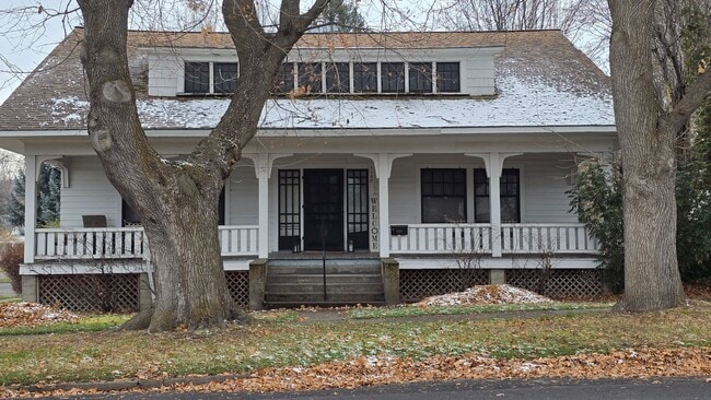 Great home in central La Grande - Great home in central La Grande