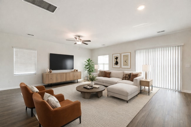 Photo - 122 Shire Dr