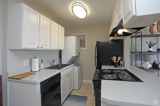 The Residences at Diamond Ridge