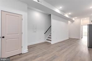 Photo - 927 N 42nd St