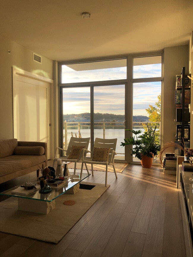 Photo - 88 V St SW Unit 506