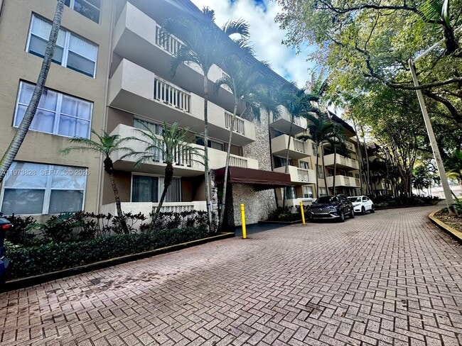 Building Photo - 1800 Sans Souci Blvd Unit 127