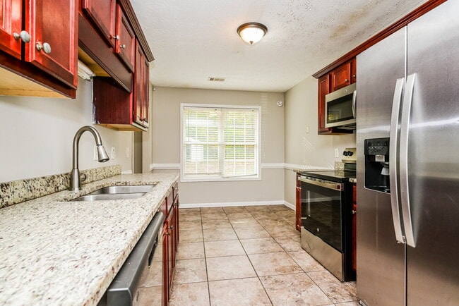 Photo - 120 Sampson Ct