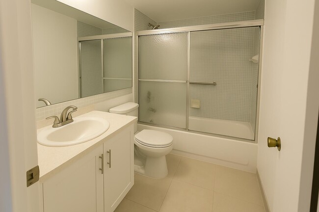 Photo - 3076 Cornwall D Unit 3076