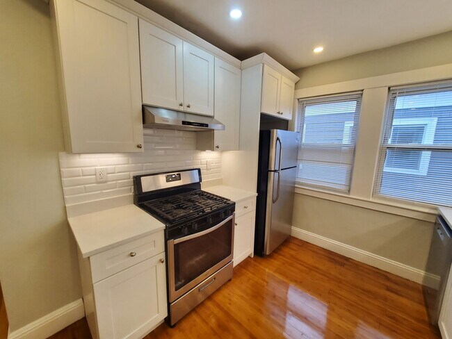 Photo - 3961 Washington St Unit U3