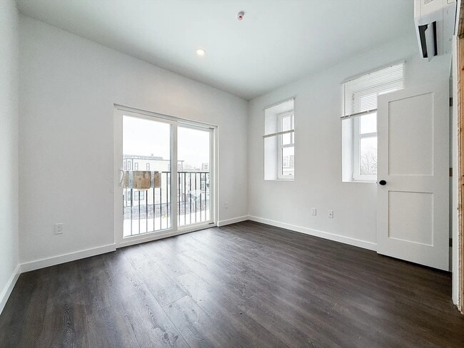 Photo - 71 Perrin St Unit 3