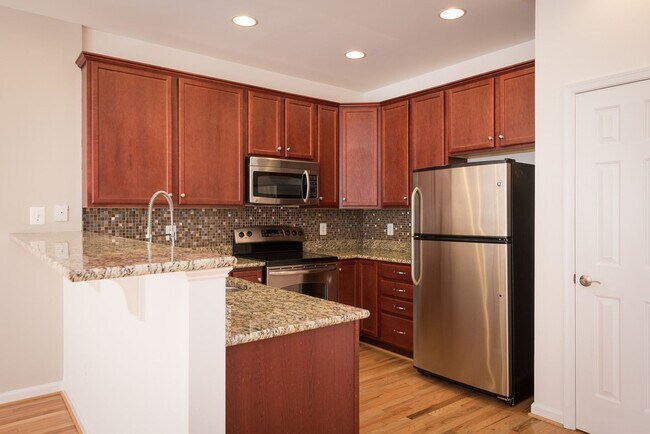 Photo - 151 Brookwood Dr