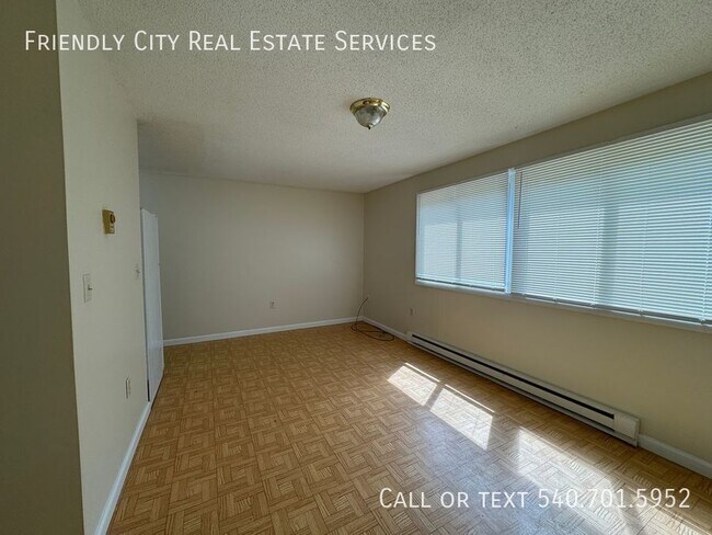 572 Long Ave