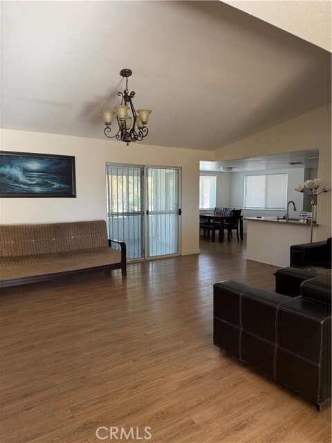 Photo - 17712 Siskiyou Rd