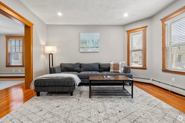 Building Photo - 45 Bowen Ave Unit 1 Rental