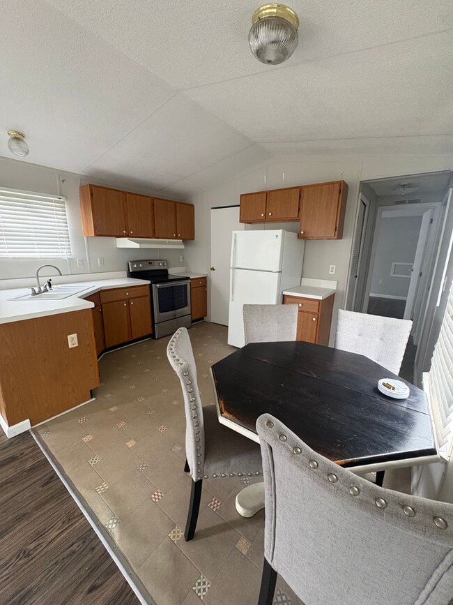Photo - 2-Bedroom, 2-Bath Mobile Home