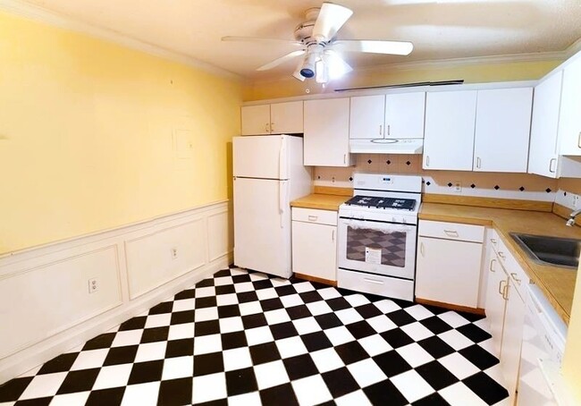 Photo - 22 Kenmar Dr Unit 202