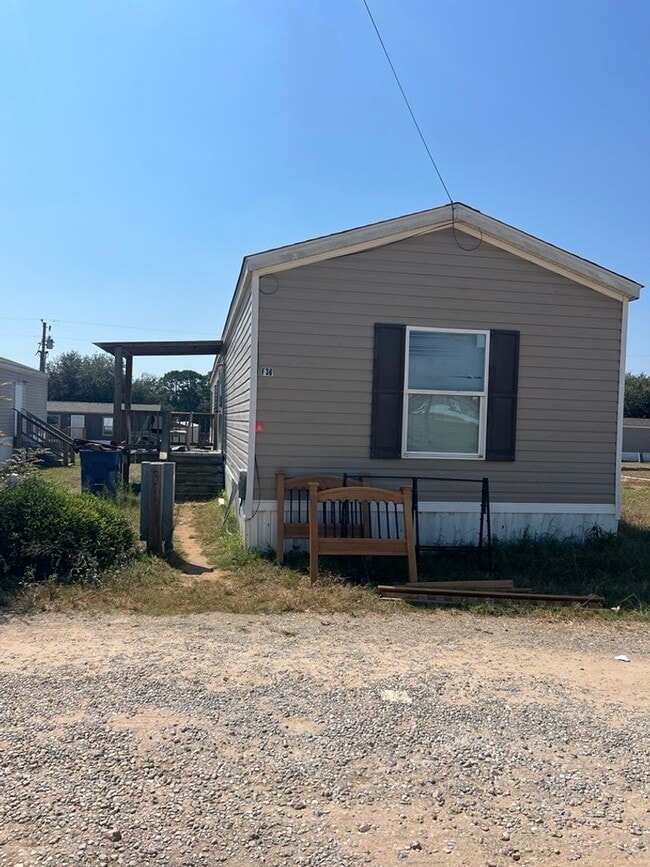 Photo - 142 County Rd 5516