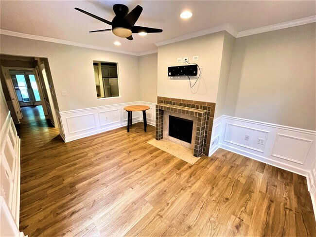 Photo - Private 1 Bedroom/1 Bath