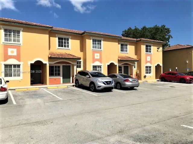 Photo - 2993 W 80th St Unidad 36 Rental